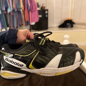 Babolat tennis shoes